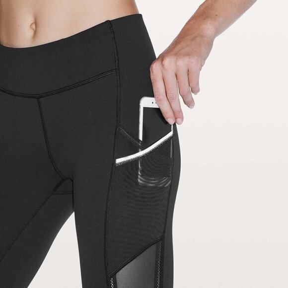 Lululemon Speed Up Crop *High Mesh 21" Black - Picture 4 of 14